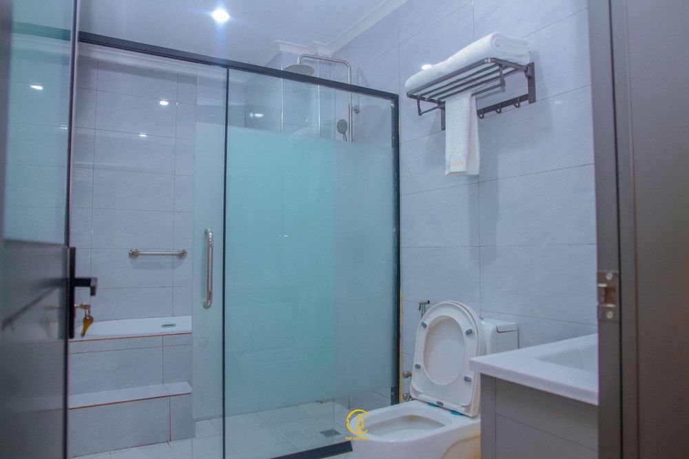 Kijichi Gateway Hotel Executive Suite, 1 Bedroom 6