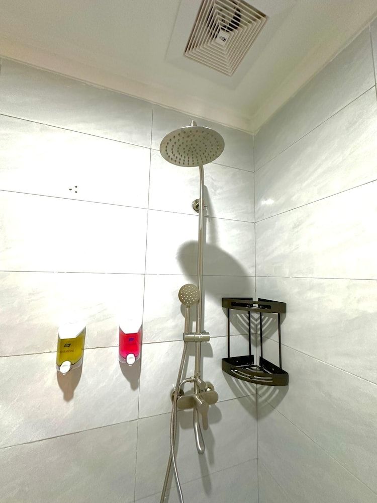 Kijichi Gateway Hotel Deluxe Twin Room 3