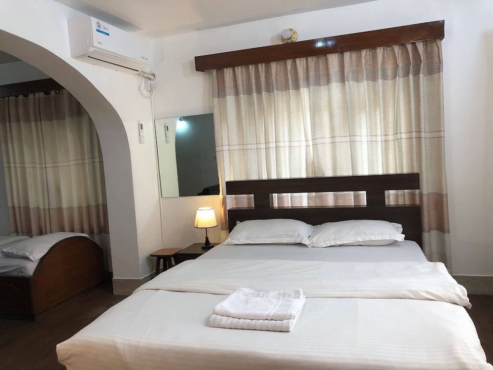 Thamel Apartment Thamel 5 min Walk 1bhk 3rd Floor Studio, 1 Bedroom, Balcony 2