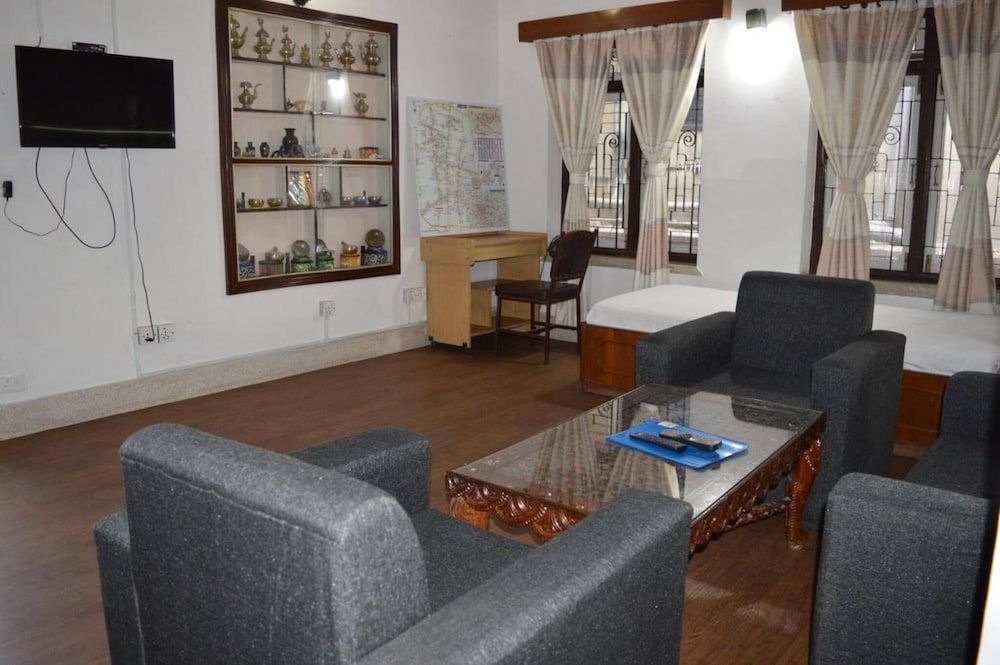 Thamel Apartment Thamel 5 min Walk 1bhk 3rd Floor Studio, 1 Bedroom, Balcony 16