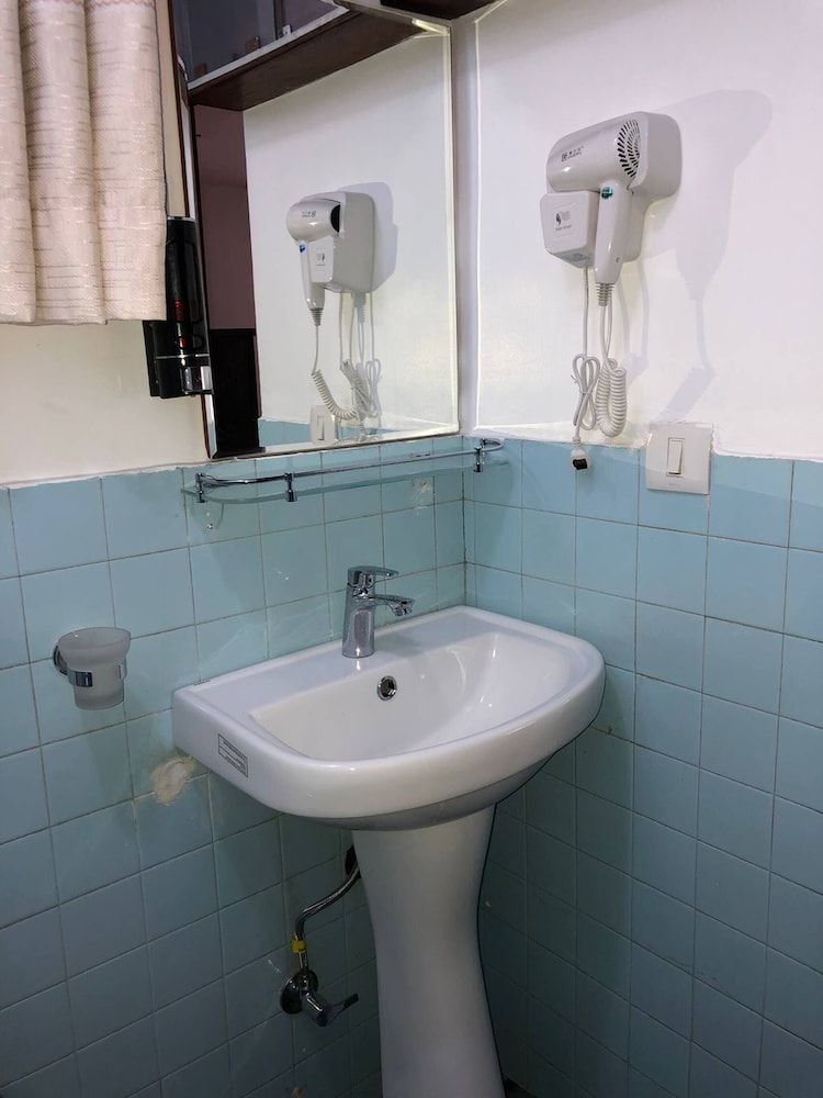 Thamel Apartment Thamel 5 min Walk 1bhk 3rd Floor Studio, 1 Bedroom, Balcony 13