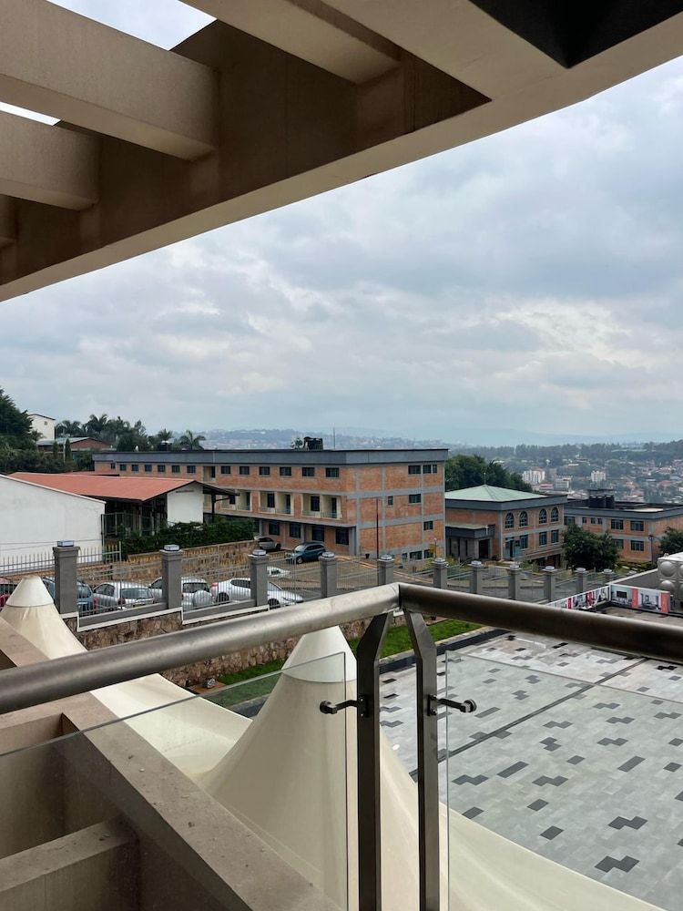 Kigali Greenland Serviced Apartments Superior Apartment, 1 Bedroom, Balcony, City View 4