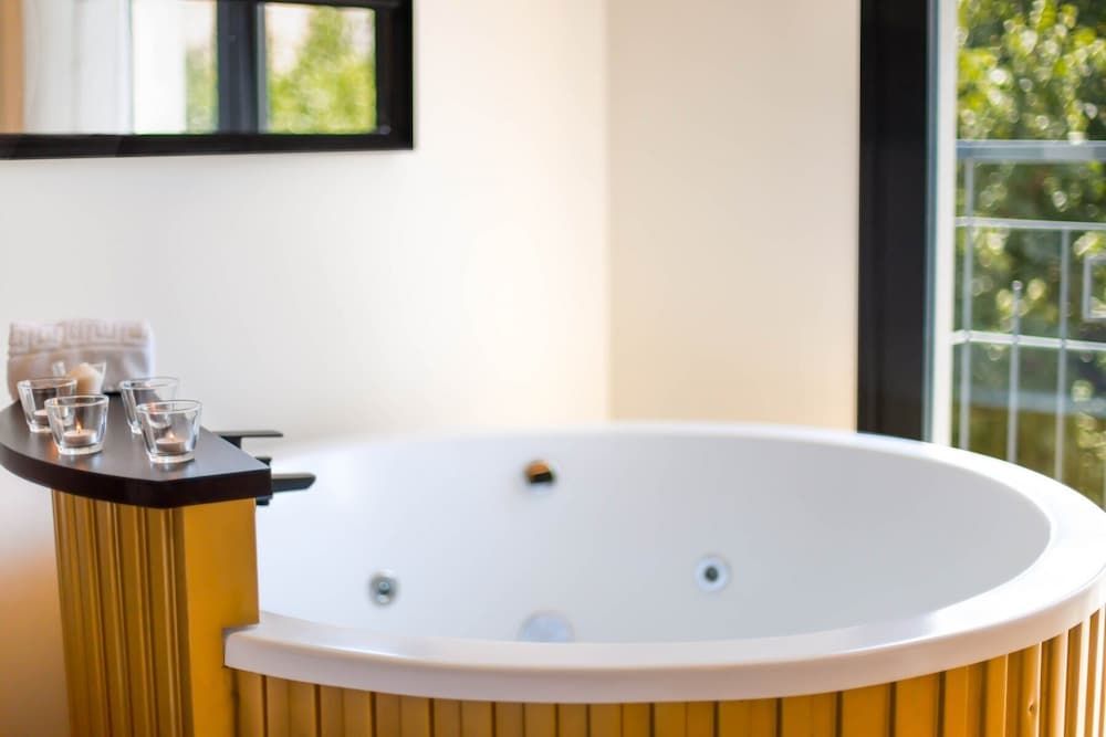 Reina Victoria La Plaza