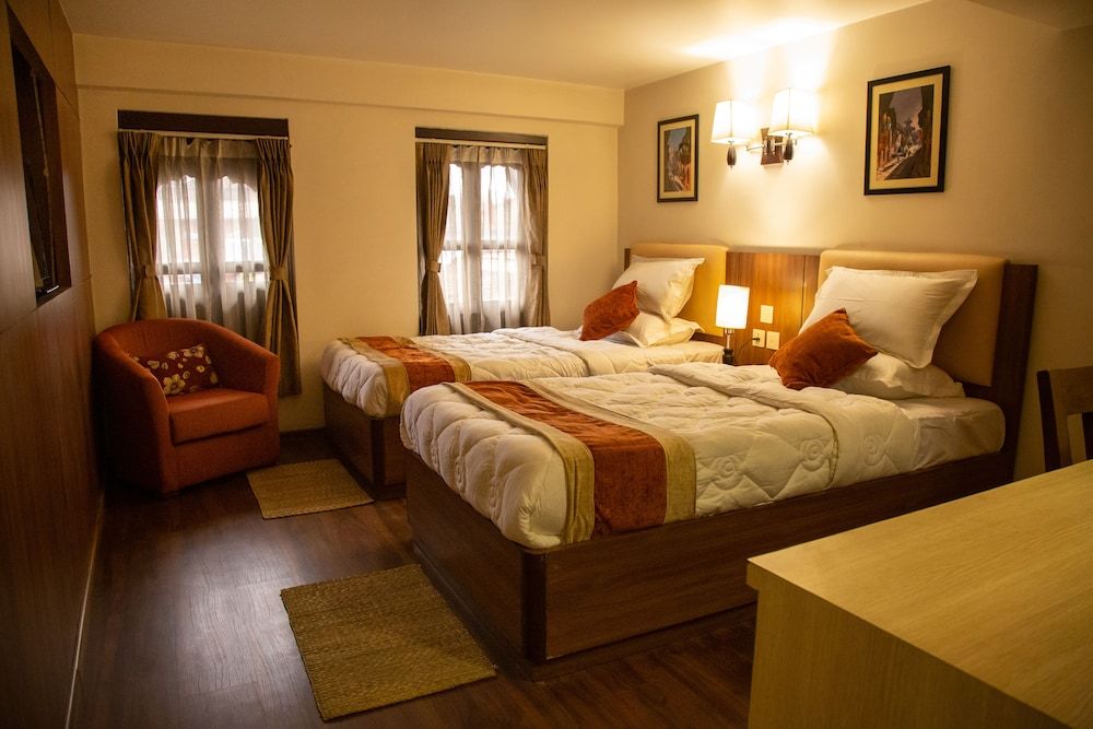 Hotel Traditional Deluxe Twin Room, 2 Twin Beds, Non Smoking 2