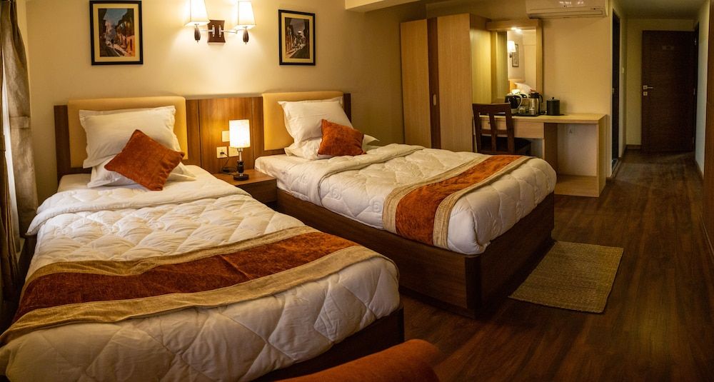 Hotel Traditional Deluxe Twin Room, 2 Twin Beds, Non Smoking