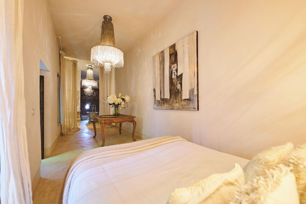 RIAD YLHA Honeymoon Triple Room 11