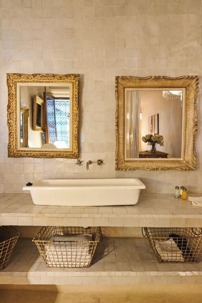 RIAD YLHA Honeymoon Triple Room 4