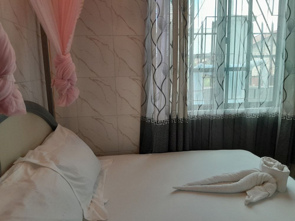 Happy Classic Lodge Standard Double Room, Garden View 7