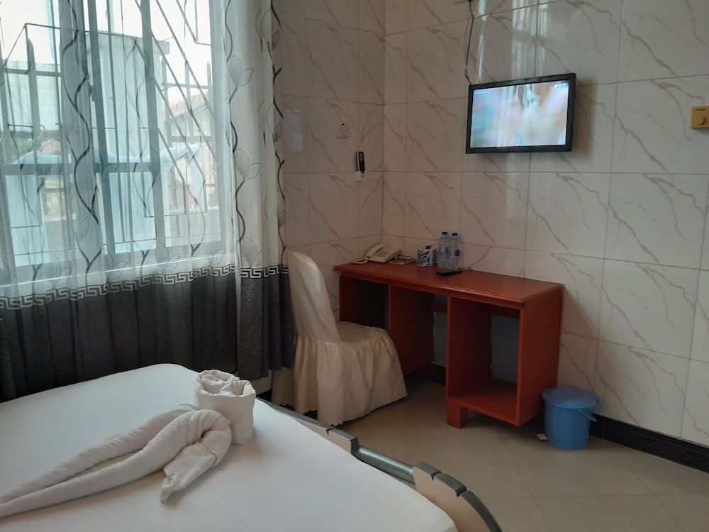 Happy Classic Lodge Standard Double Room, Garden View 12