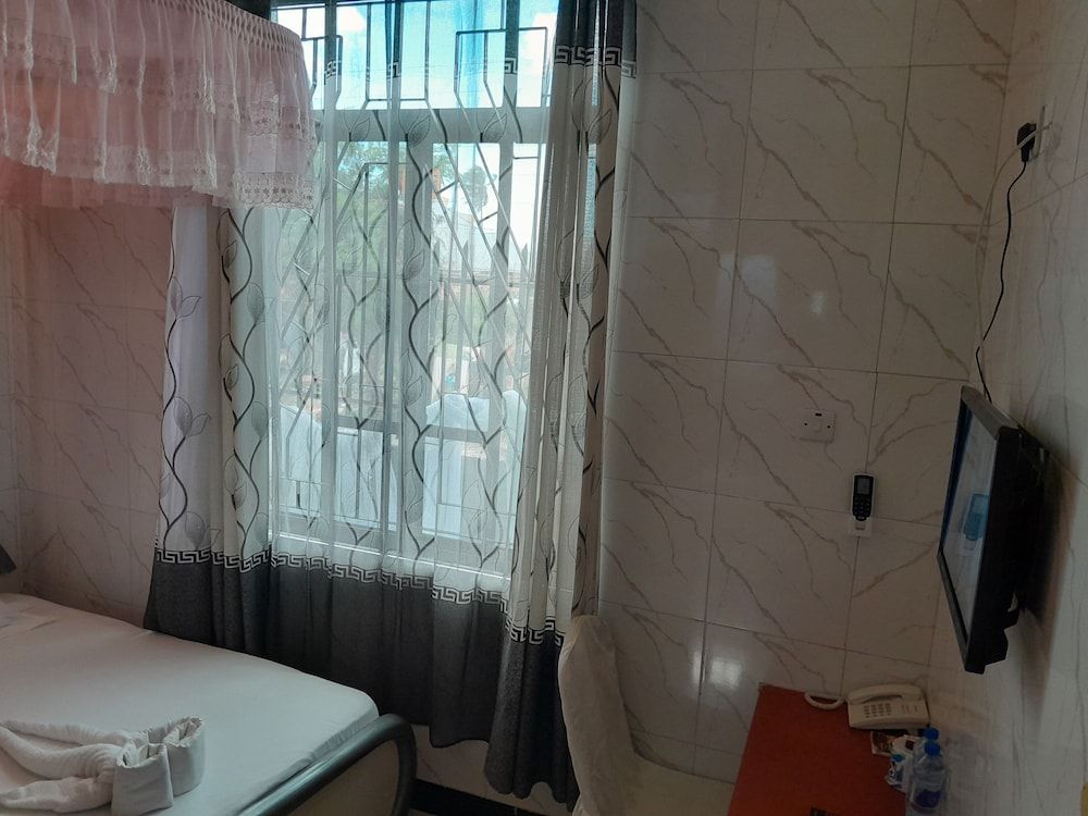 Happy Classic Lodge Standard Double Room, Garden View 11