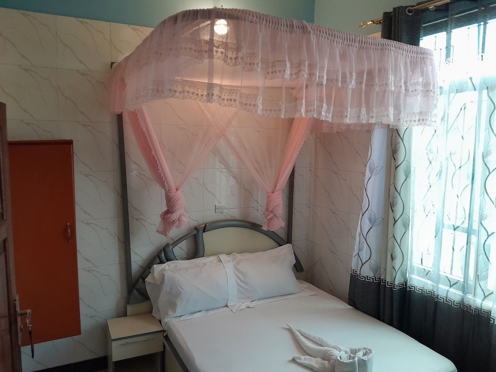 Happy Classic Lodge Standard Double Room, Garden View 4