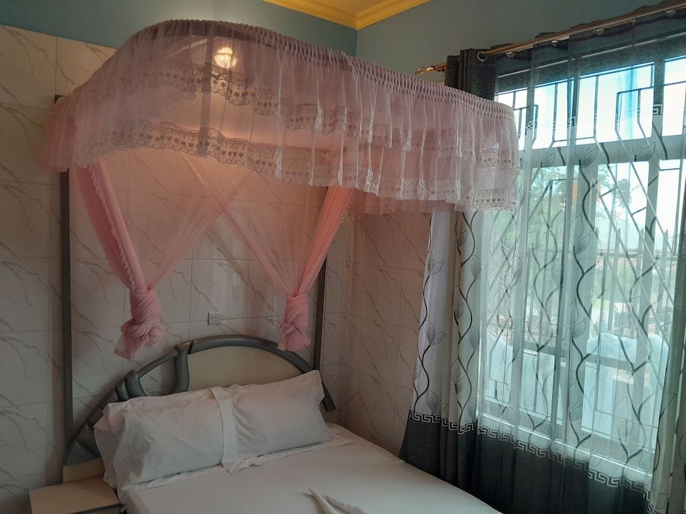 Happy Classic Lodge Standard Double Room, Garden View 2