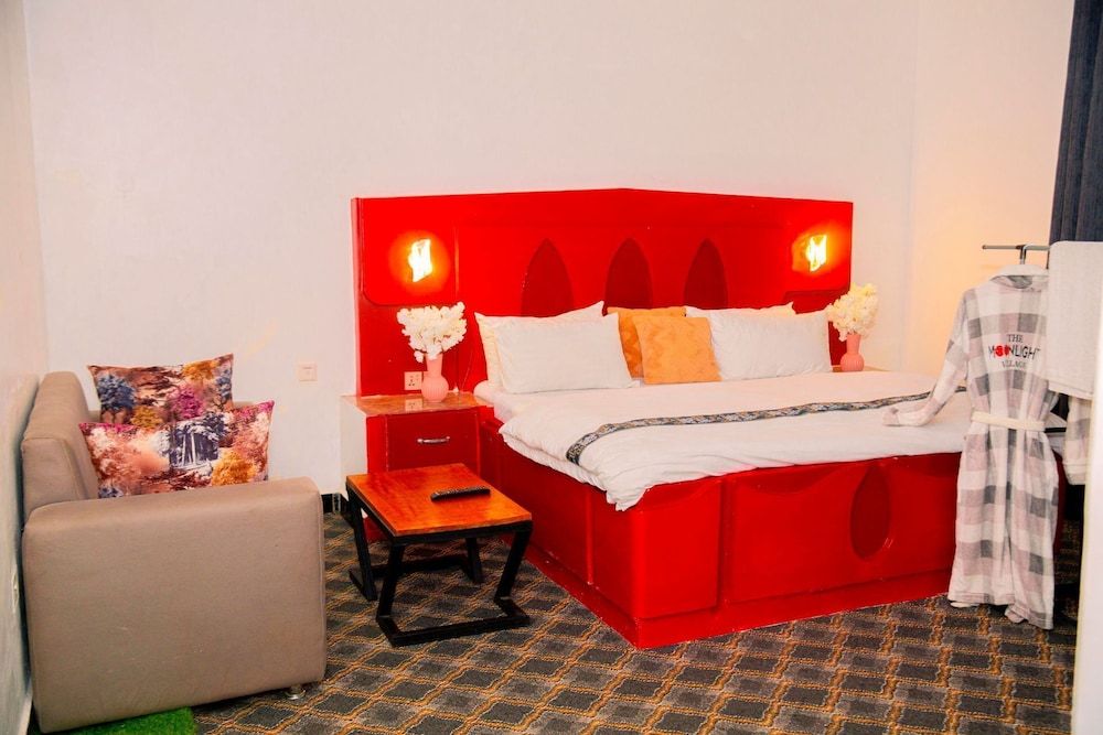 Moonlight Village Deluxe Double Room 2