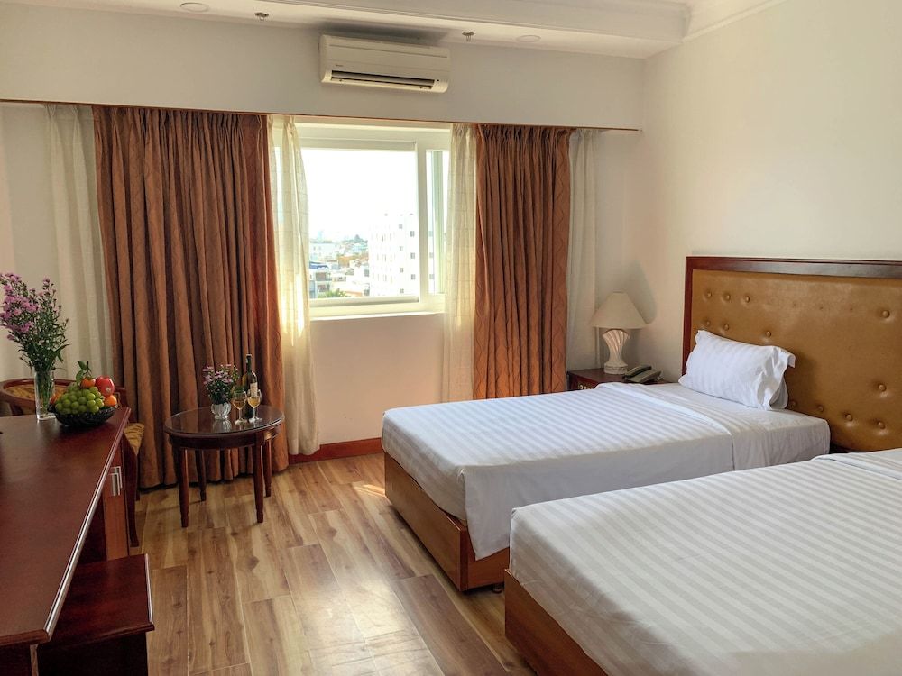 Media Nha Trang Hotel Deluxe Room, City View 3