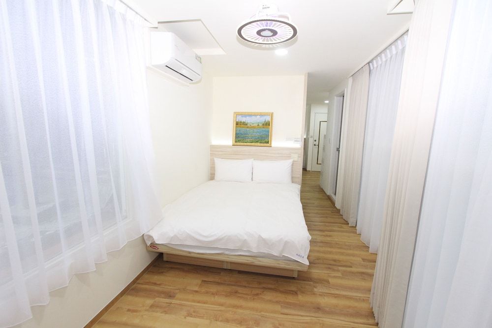 Ruifang 15 Luxury Villa, Balcony, Mountain View 9