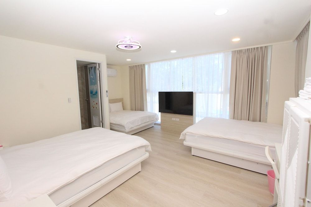 Ruifang 15 Premier Villa, Balcony, Mountain View