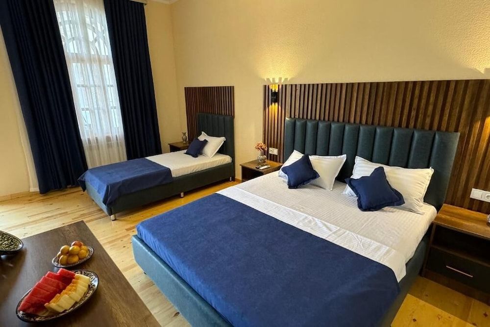 Shakuri guest house Classic Triple Room, Courtyard View 2