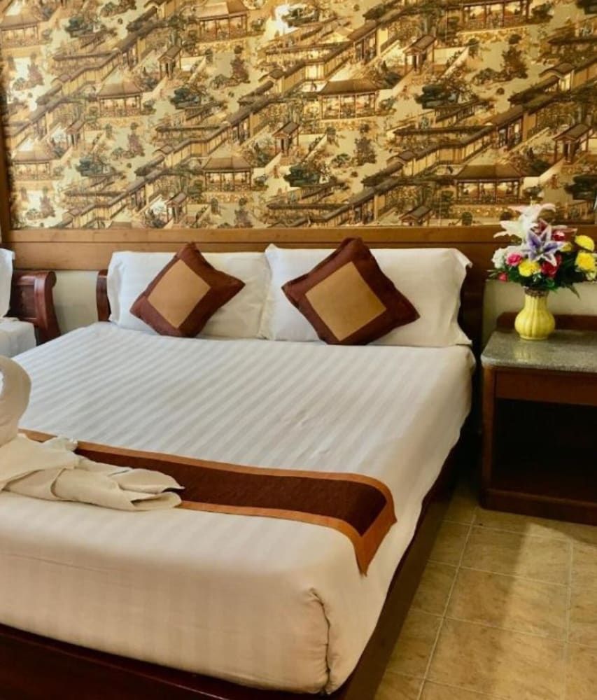 Palette Walking Street Pattaya Deluxe Double Room