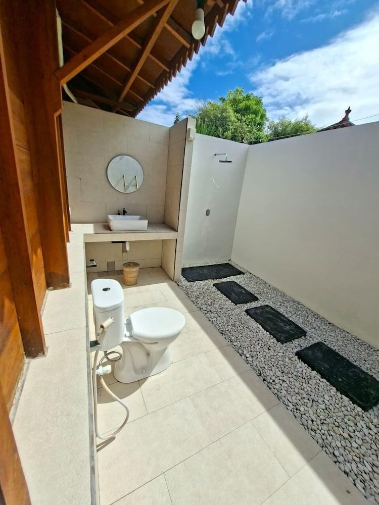 Westwood Bungalow Deluxe Twin Room, Garden View 14