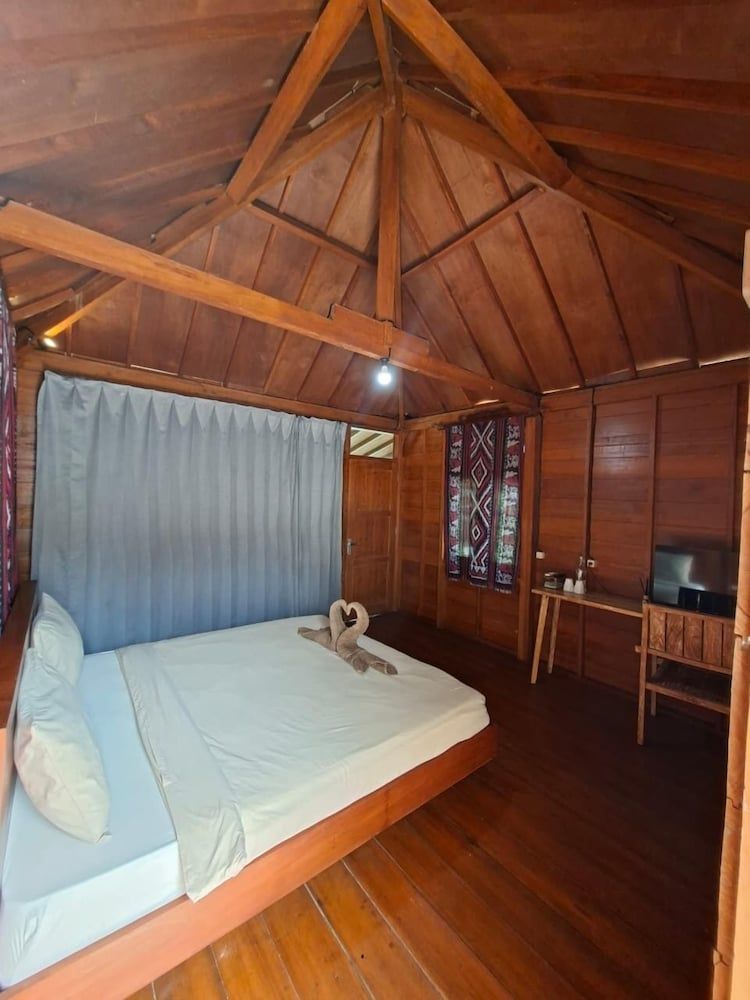 Westwood Bungalow Deluxe Twin Room, Garden View