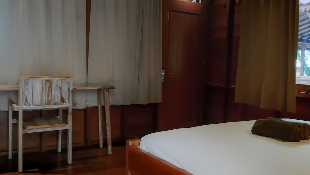 Westwood Bungalow Deluxe Twin Room, Garden View 19