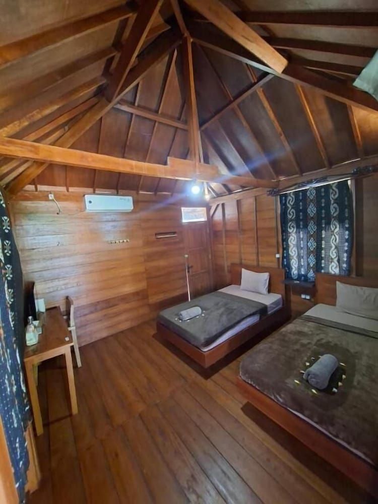 Westwood Bungalow Deluxe Twin Room, Garden View 4