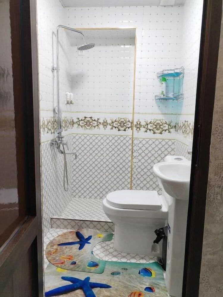 Daniyar Guest House Standard Twin Room, City View 5