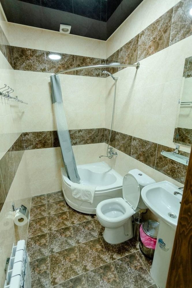 Gala Osiyo Hotel Deluxe Room 3