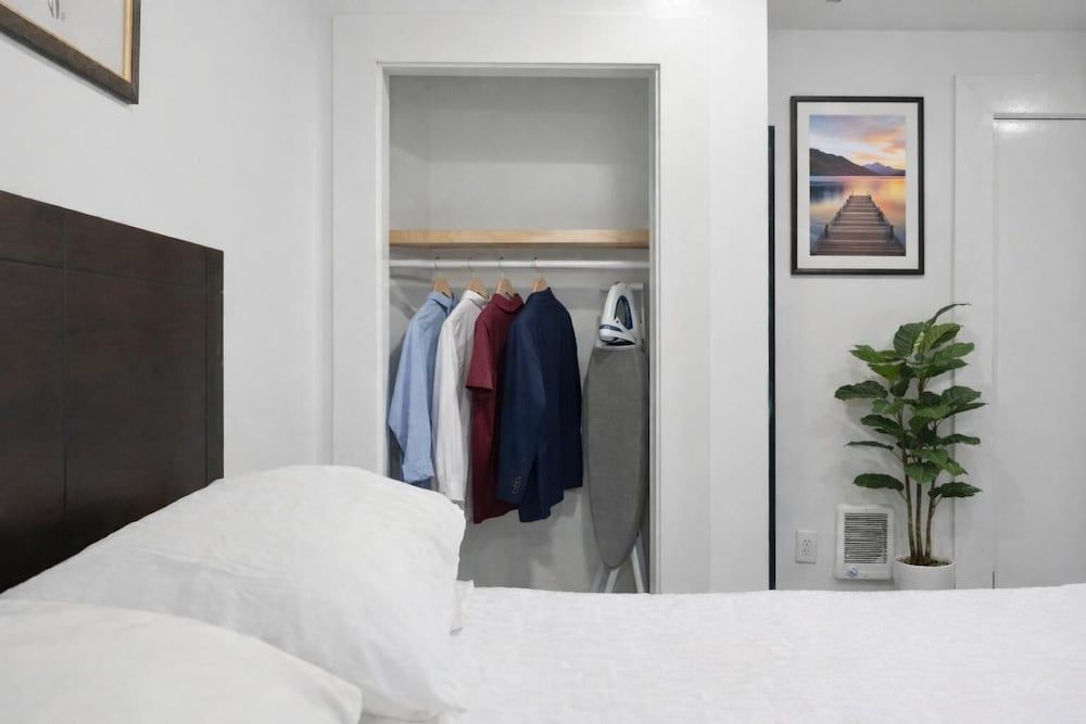 West Philadelphia Modern Hotel & Suites Independence Hall 3 - 205 2