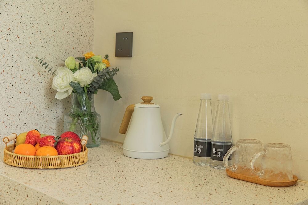 Qingcen Manor Comfort Double Room, Patio, Hill View 5