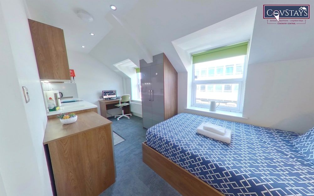 Victoria House by CovStays Standard Studio 87