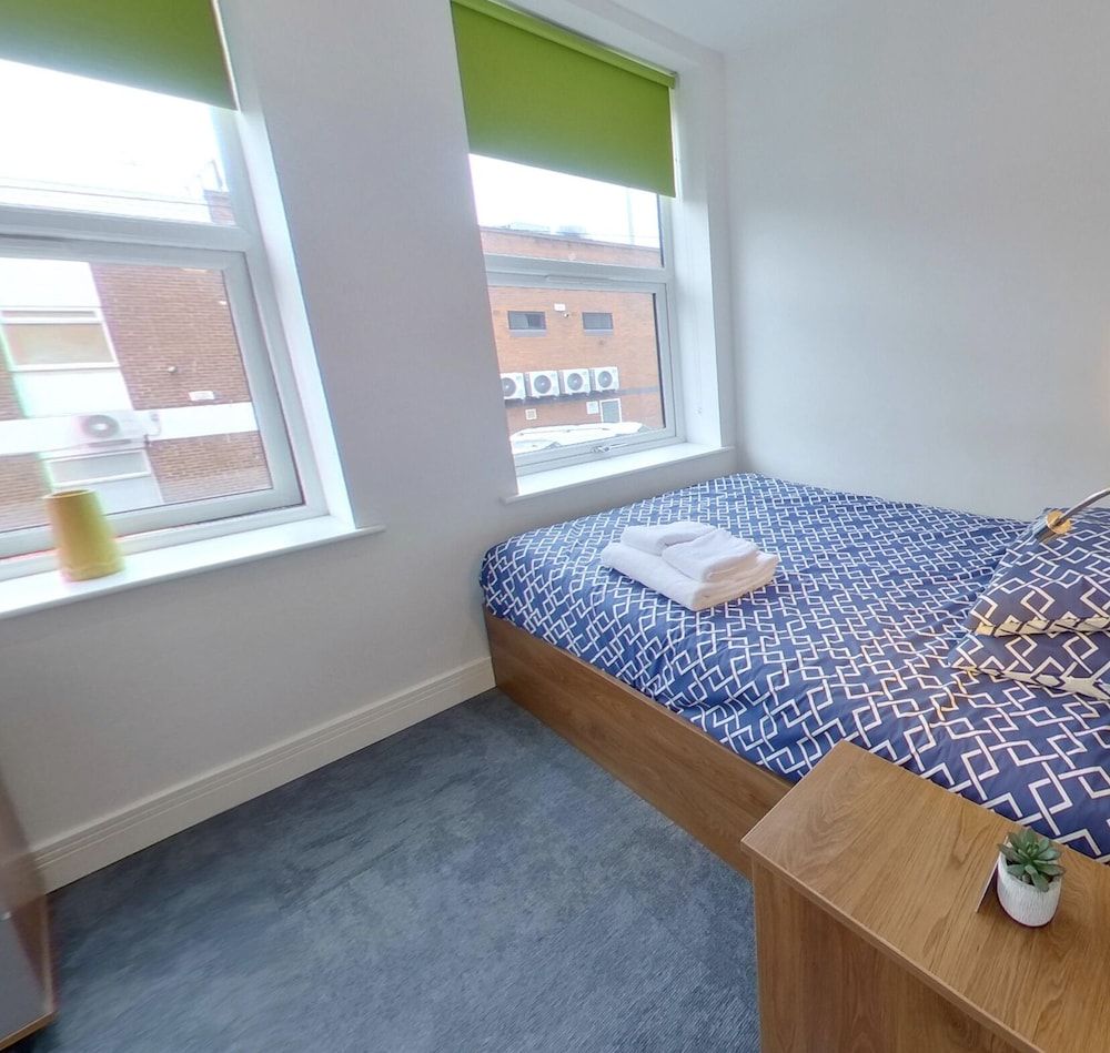 Victoria House by CovStays Standard Studio 34