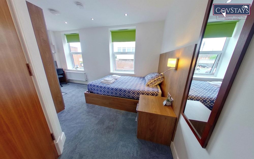 Victoria House by CovStays Standard Studio 25