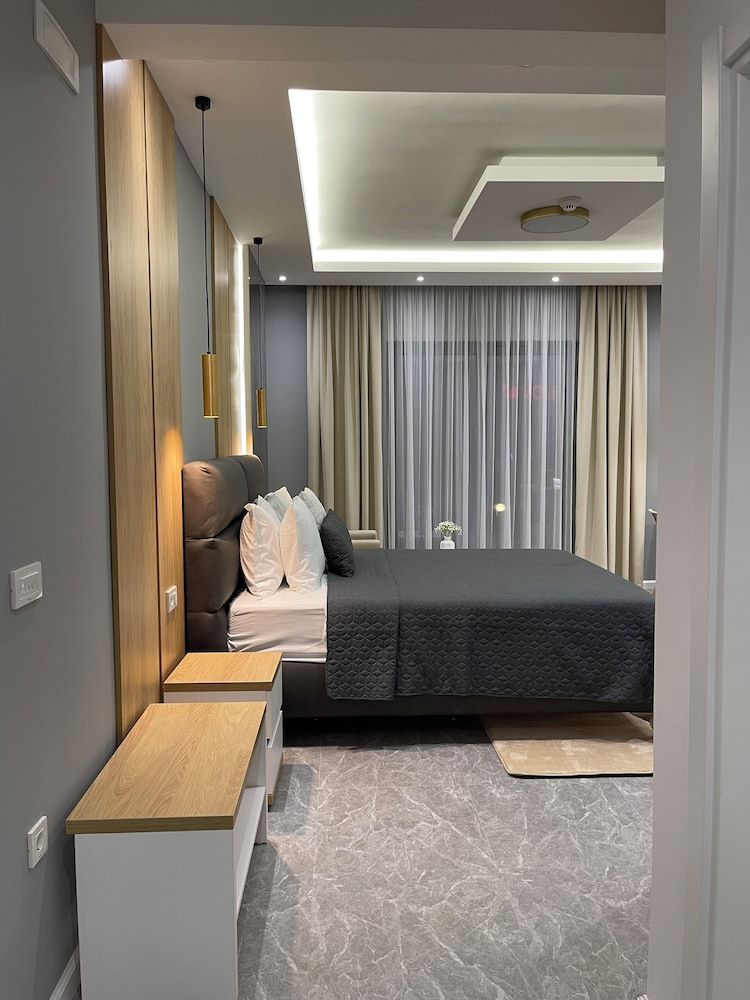 Hotel Maraj Standard Double Room, Non Smoking, City View