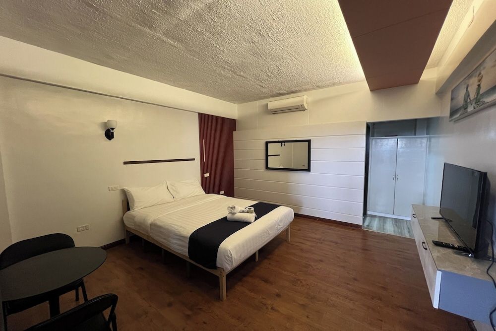 At The Pad Hotel And Resort Superior Quadruple Room