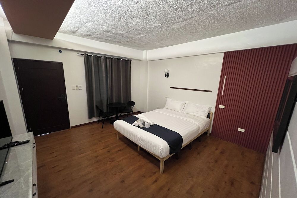 At The Pad Hotel And Resort Superior Quadruple Room 3