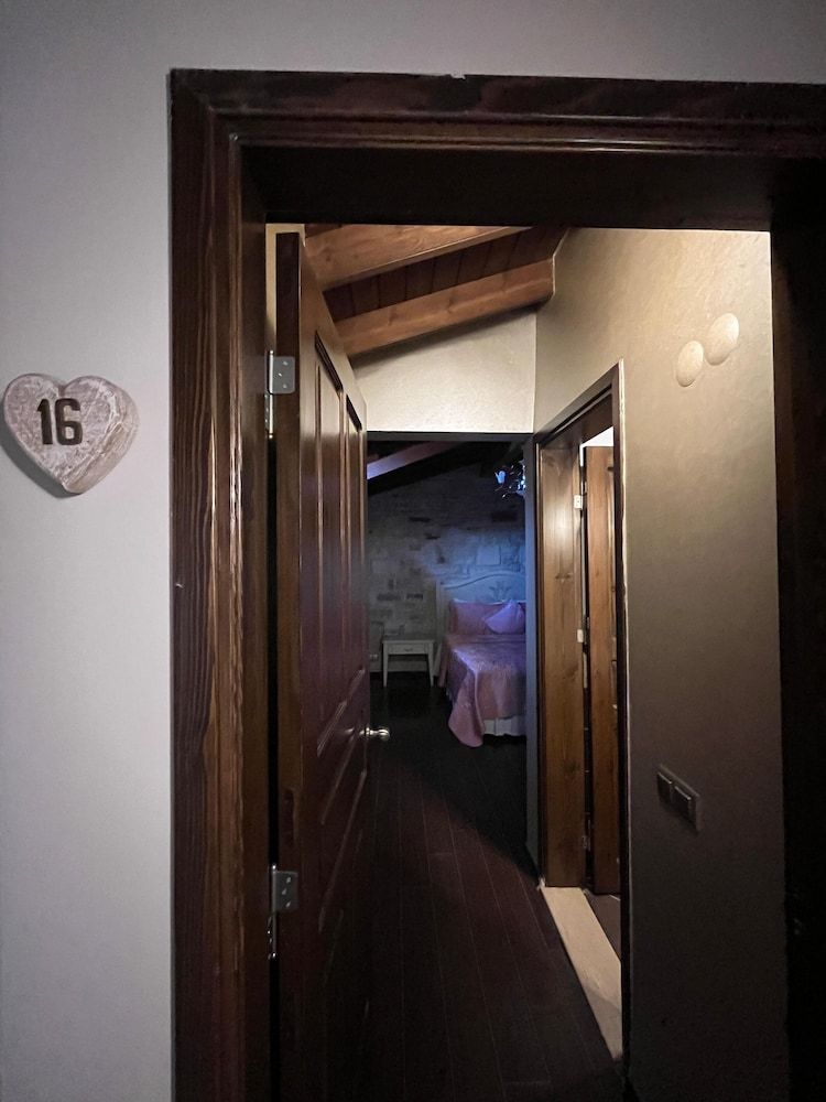 Griffon Boutique Hotel - Boutique Class Economy Double or Twin Room (Single Use) 4