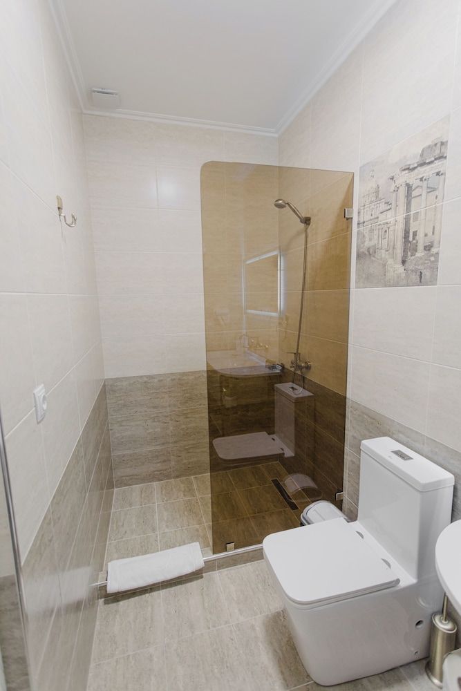 Arka boutique hotel Deluxe Twin Room 5