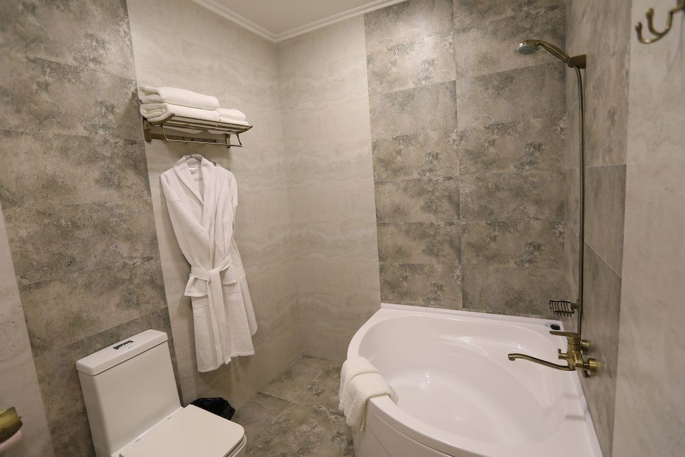 Arka boutique hotel Luxury Suite, City View 5