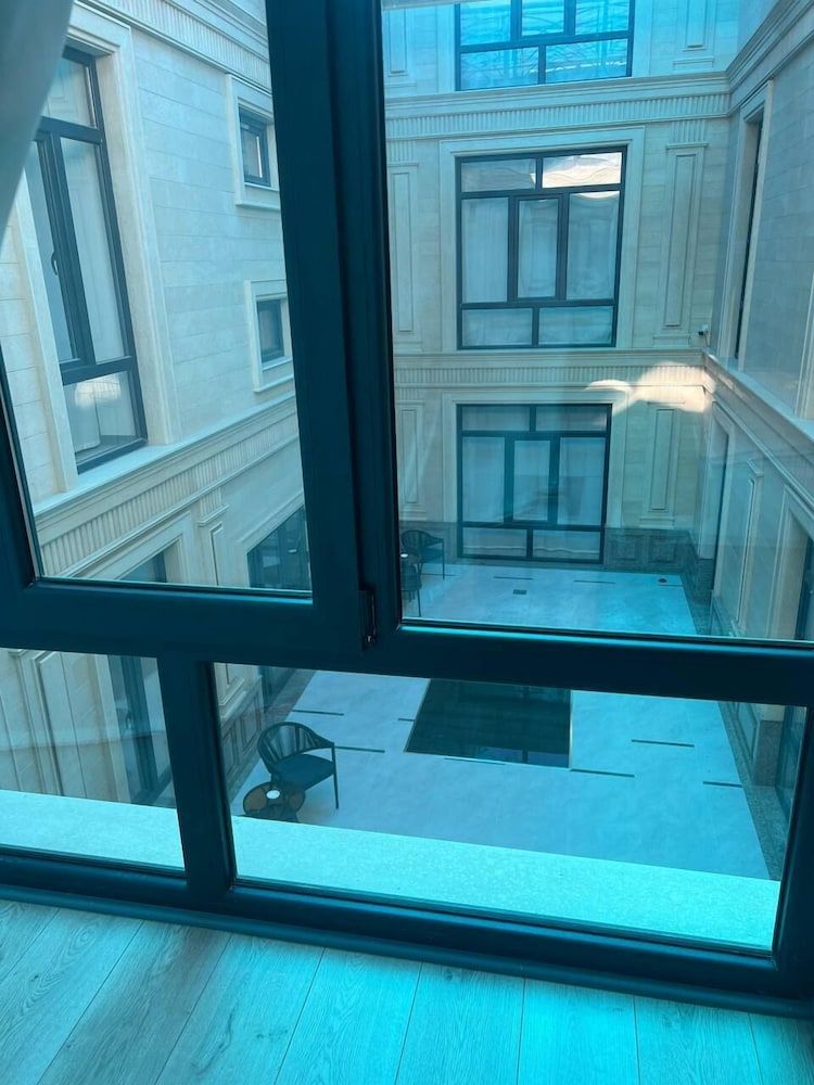 Rio Hotel Deluxe Double Room, Courtyard View 13