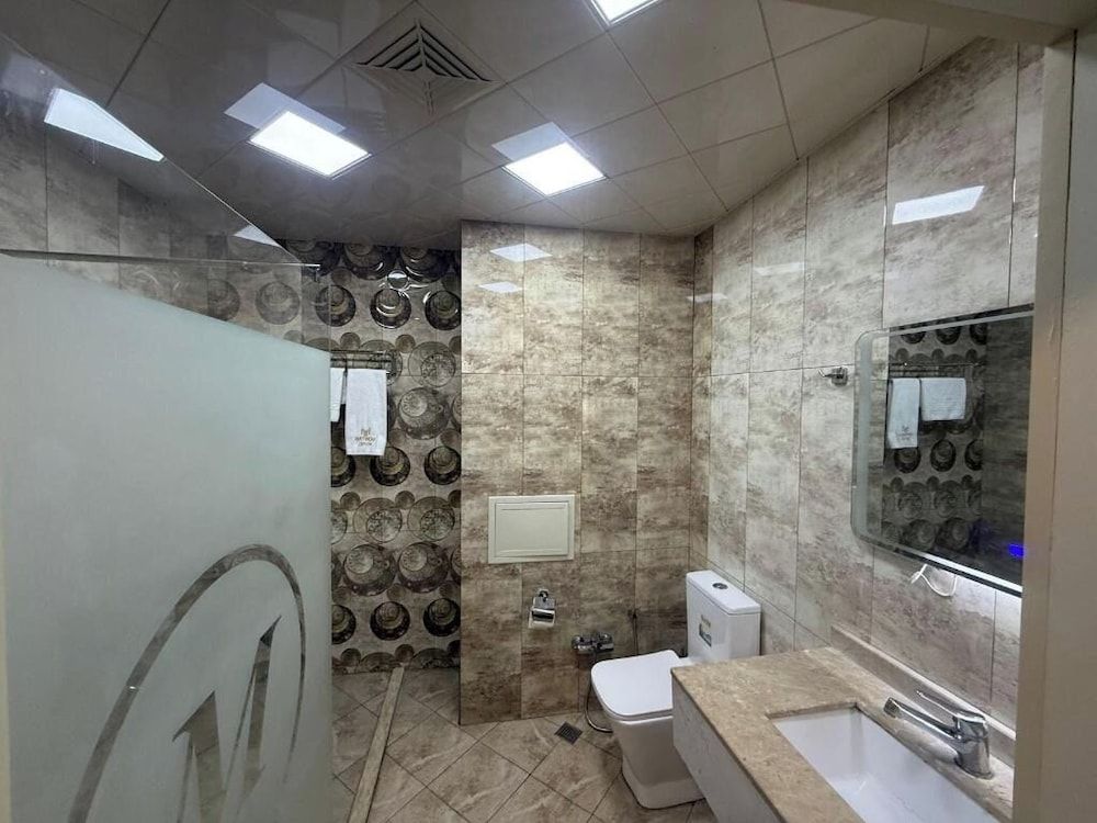 Black Mont Inn Deluxe Double Room, City View 10