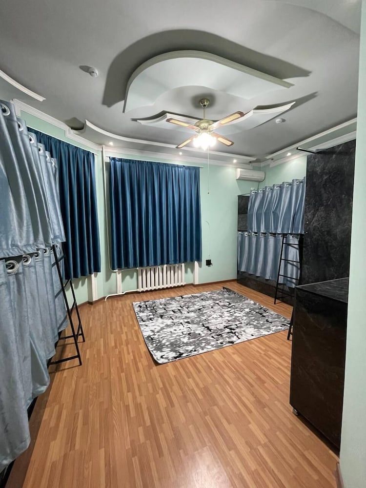 Central Hostel Economy Shared Dormitory, Courtyard View 2