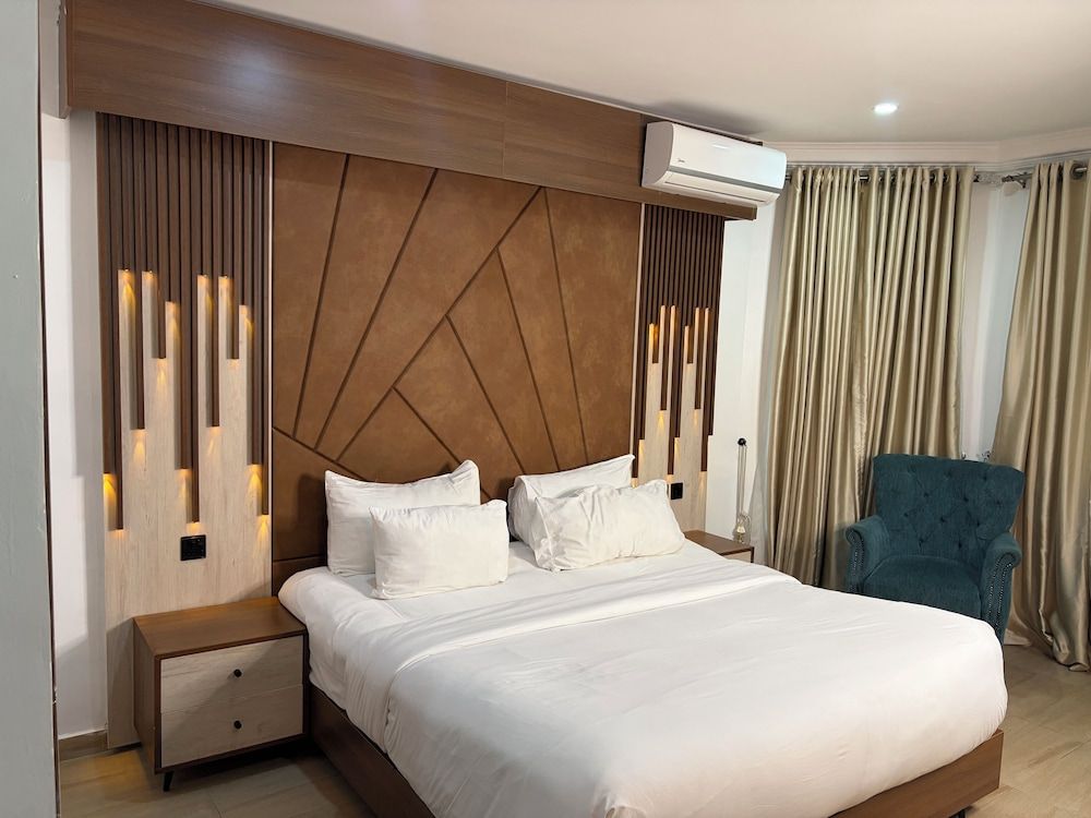 COLOGNE RESIDENCE Deluxe Apartment 3