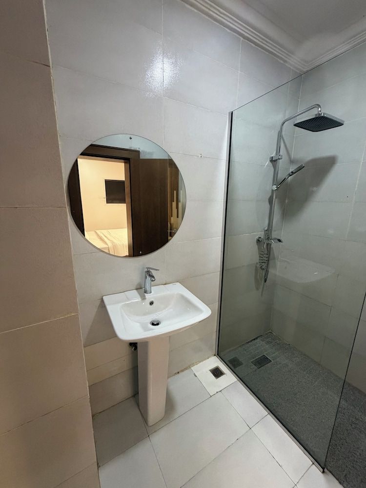 COLOGNE RESIDENCE Standard Apartment, 1 Bedroom 3