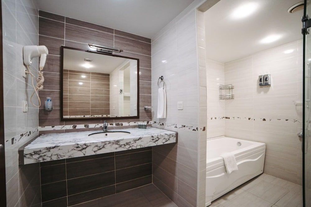 Innab Inn Standard Twin Room 2