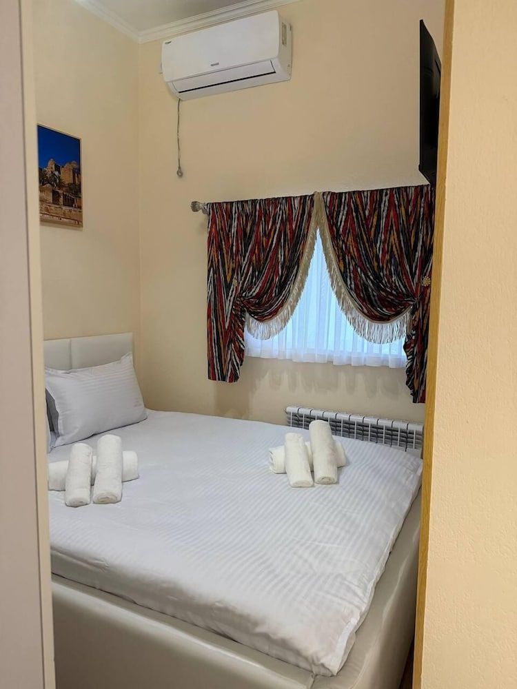 UMMU ROHAT Standard Double Room, City View