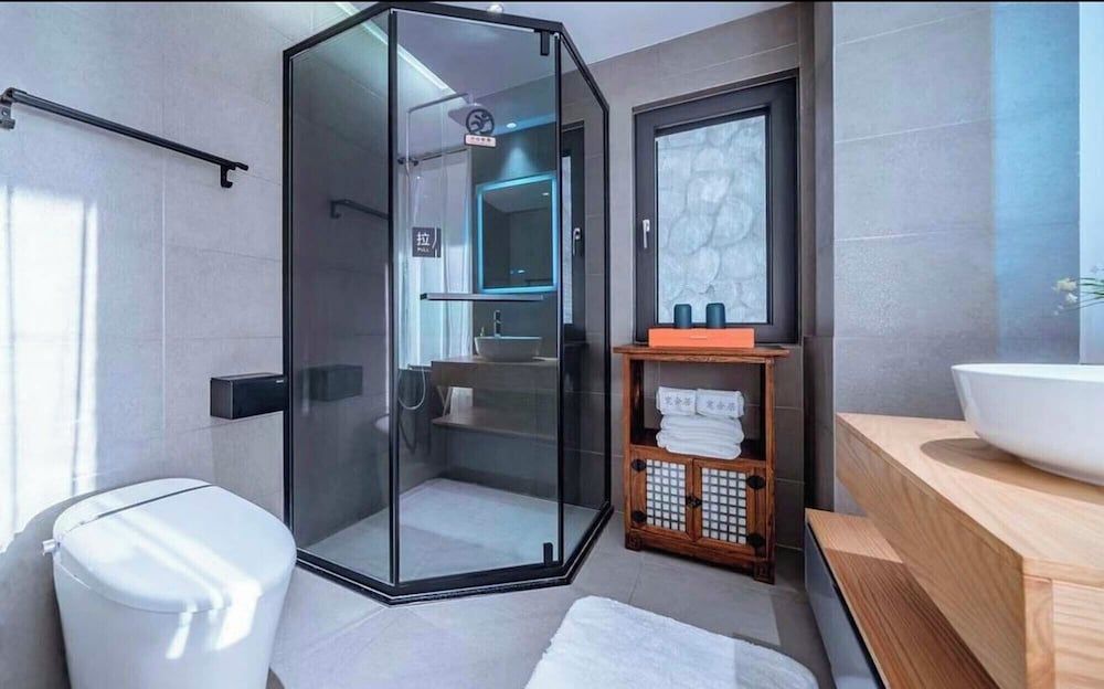 Dali Nanshenan Seaview Resort Villa Family Suite, Sea View 4