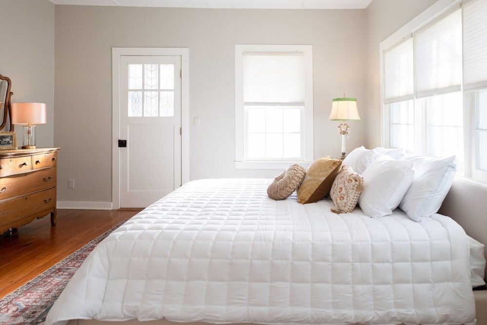 Park House Inn Room 25