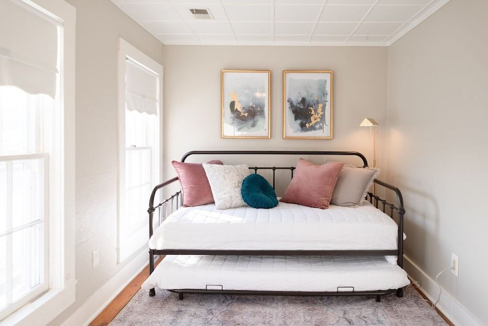 Park House Inn Deluxe Suite 3