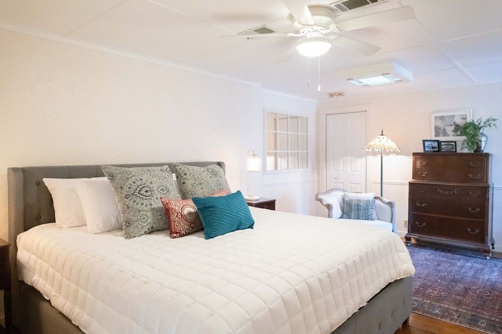 Park House Inn Studio, Balcony 5